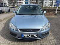 Gebraucht Ford Focus Ghia 101 PS (74 kW) 2005 Limousine