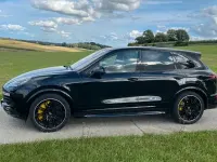 Gebraucht Porsche Cayenne Turbo S 570 PS (419 kW) 2015 Schwarz SUV