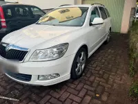 Gebraucht Skoda Octavia 110 PS (80 kW) 2010 Weiß Kombi