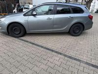Gebraucht Opel Astra Edition 95 PS (69 kW) 2012 Kombi