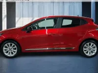 Używany Renault Clio V Evolution 101 KM (74 kW) 2023 Czerwony Sedan/Limuzyna