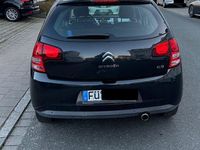 Gebraucht Citroën C3 SELECTION 95 PS (69 kW) 2012 Schwarz Limousine