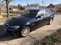 Gebraucht BMW 325 218 PS (160 kW) 2006 Blau Limousine