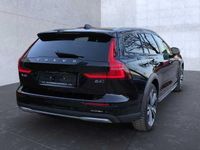 Gebraucht Volvo V60 CC 145 PS (106 kW) 2023 Kombi