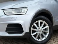 Gebraucht Audi Q3 Ambiente 150 PS (110 kW) 2016 Silber SUV