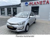 Gebraucht Hyundai i20 Edition 86 PS (63 kW) 2012 Silber Kleinwagen