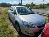 Gebraucht Opel Astra Design Edition 120 PS (88 kW) 2011 Silber Kombi