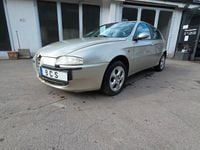 Gebraucht Alfa Romeo 147 115 PS (84 kW) 2004 Gold Kleinwagen