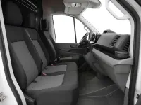 Gebraucht VW Crafter 103 PS (75 kW) 2025 Weiß Van