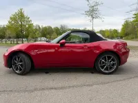 Gebraucht Mazda MX5 Exclusive-Line 160 PS (117 kW) 2016 Rot Cabrio