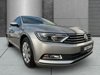 Gebraucht VW Passat Trendline 125 PS (91 kW) 2016 Silber Limousine