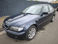 Gebraucht BMW 320 170 PS (125 kW) 2002 Blau Limousine