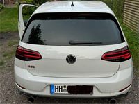 Gebraucht VW Golf VII GTI 245 PS (180 kW) 2019 Weiß Limousine