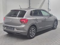 Usado VW Polo Join 95 HP (69 kW) 2019 Cinzento Citadino