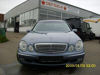 Gebraucht Mercedes E270 Elegance 177 PS (130 kW) 2005 Blau Limousine