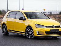Gebraucht VW Golf VII Active 184 PS (135 kW) 2015 Gelb Limousine