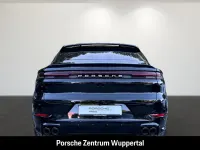 Gebraucht Porsche Cayenne Turbo E-Hybrid Coupe 740 PS (544 kW) 2024 Schwarz SUV