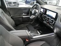 Gebraucht Mercedes B250e Progressive 218 PS (160 kW) 2024 Weiß Van / Kleinbus