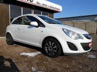 Gebraucht Opel Corsa Edition 95 PS (69 kW) 2013 Casablancaweiß Limousine