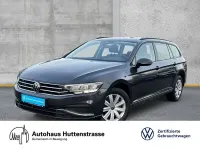 Gebraucht VW Passat Basis 150 PS (110 kW) 2022 Grau Kombi