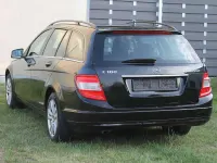 Gebraucht Mercedes C180 156 PS (114 kW) 2009 Obsidianschwarz  metalliclack Kombi