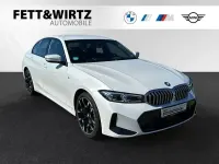Gebraucht BMW 330e M Sport 292 PS (214 kW) 2024 Mineralweiß metallic Limousine
