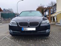 Gebraucht BMW 520 184 PS (135 kW) 2011 Schwarz Kombi