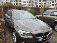 Gebraucht BMW 525 Sport Line 218 PS (160 kW) 2012 Kombi