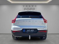 Neu Volvo XC40 Plus 197 PS (144 kW) 2026 Crystal white SUV