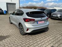 Gebraucht Ford Focus Titanium X 125 PS (91 kW) 2022 Silber Limousine