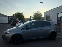 Gebraucht Fiat Punto Evo 77 PS (56 kW) 2011 Grau Kleinwagen
