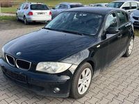 Gebraucht BMW 118 Sport Line 122 PS (89 kW) 2006 Schwarz Kleinwagen