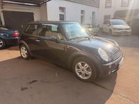 Second-hand Mini ONE 90 CP (66 kW) 2005 Negru Hatchback