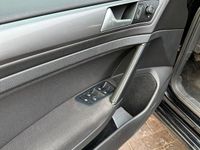 Gebraucht VW Golf VII 110 PS (80 kW) 2015 Schwarz Kleinwagen