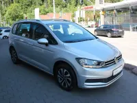 Gebraucht VW Touran Active 150 PS (110 kW) 2023 Silber Van / Kleinbus