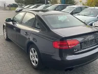 Gebraucht Audi A4 Attraction 120 PS (88 kW) 2010 Grau Limousine