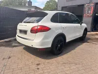 Gebraucht Porsche Cayenne 245 PS (180 kW) 2010 Weiß SUV