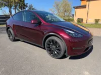 Usata Tesla Model Y 378 kW (514 CV) 2024 Rosso SUV