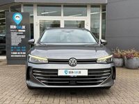 Gebraucht VW Passat 193 PS (141 kW) 2024 Grau Kombi