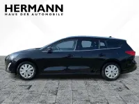 Używany Ford Focus Titanium 125 KM (91 kW) 2020 Czarny Kombi