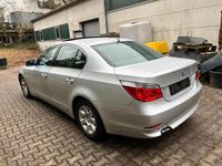 Usata BMW 525 192 CV (141 kW) 2004 Argento Berlina