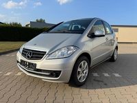 Gebraucht Mercedes A180 116 PS (85 kW) 2010 Silber Van / Kleinbus