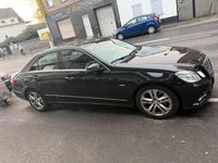 Gebraucht Mercedes E350 292 PS (214 kW) 2009 Schwarz Limousine