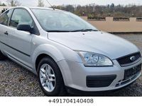 Gebraucht Ford Focus 101 PS (74 kW) 2005 Silber Limousine