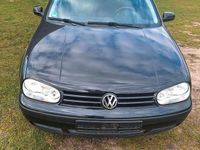 Gebraucht VW Golf IV 75 PS (55 kW) 2002 Schwarz Kleinwagen