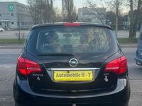 Gebraucht Opel Meriva Edition 110 PS (80 kW) 2011 Schwarz Van / Kleinbus