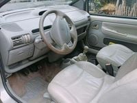 Gebraucht Renault Twingo Initiale 75 PS (55 kW) 2002 Andere farben Kleinwagen