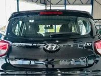 Gebraucht Hyundai i10 Style 87 PS (63 kW) 2020 Schwarz metallic Kleinwagen