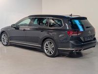Gebraucht VW Passat R-line 150 PS (110 kW) 2022 Grau Kombi