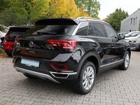 Neu VW T-Roc Style 150 PS (110 kW) 2025 Schwarz SUV